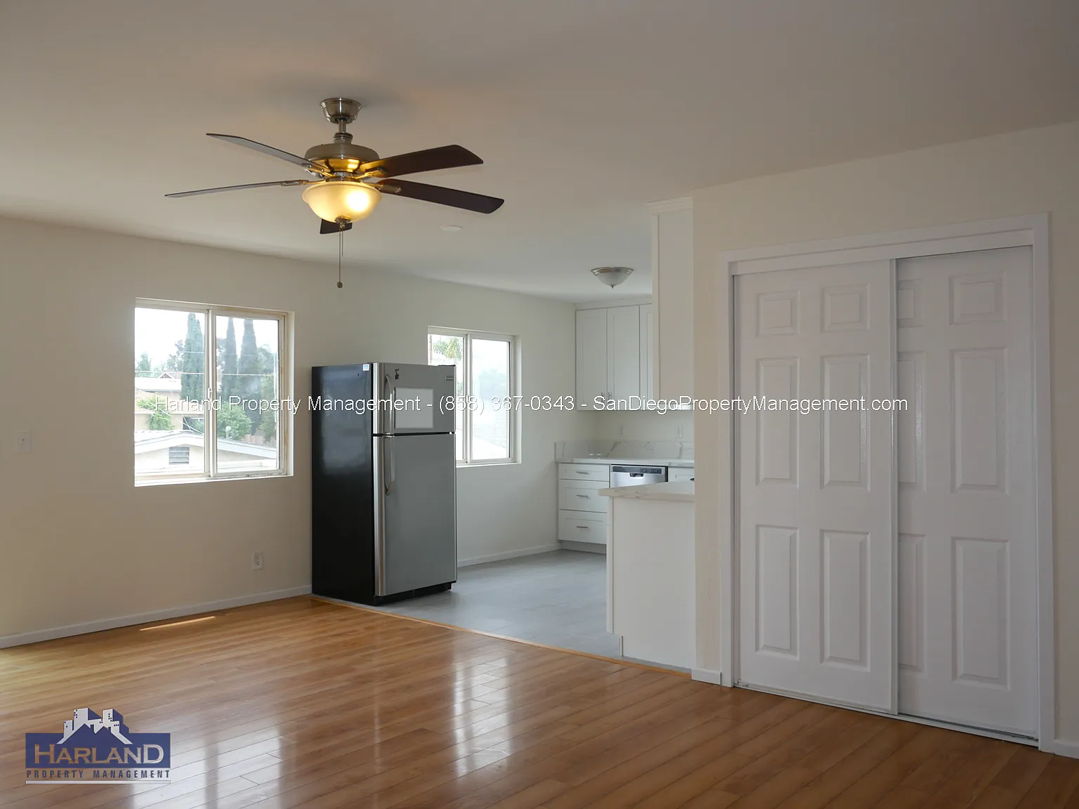 3 bed, 3.0 bath, 1100 sqft, $3,300 — Photo 4