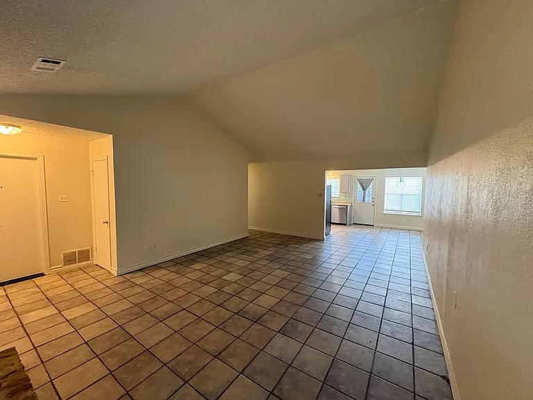 3800 Tattershall Ln — Photo 6