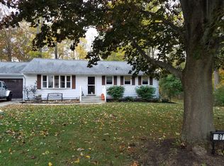 87 South Ln, Angola, NY 14006