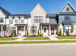 2697 Bramblewood Ln, Thompsons Station, TN 37179