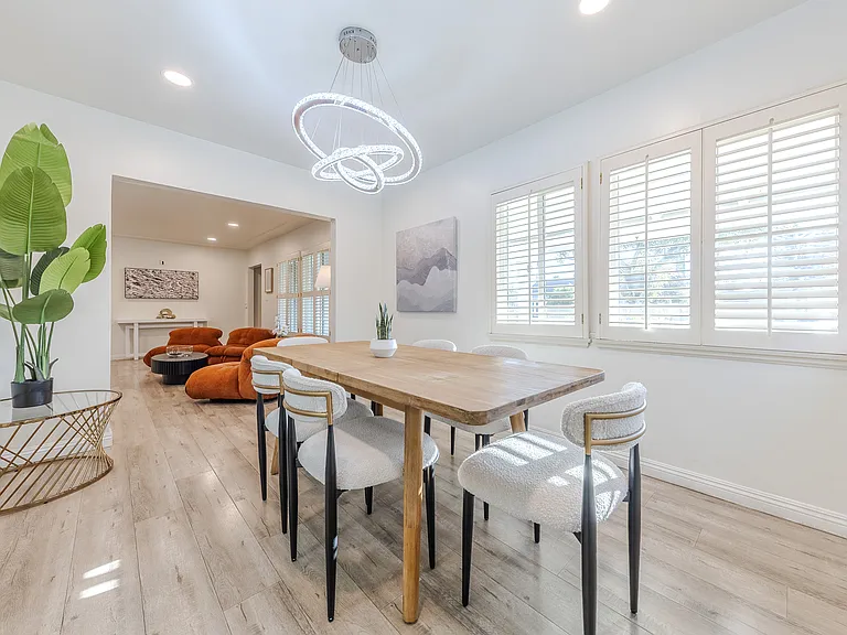 835 Bilton Way — Photo 13