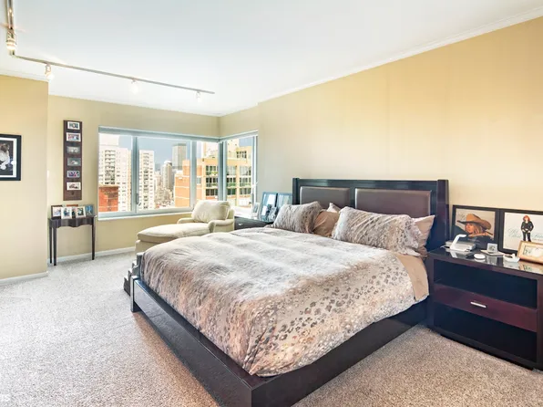 425 East 58th Street image 10 of 13