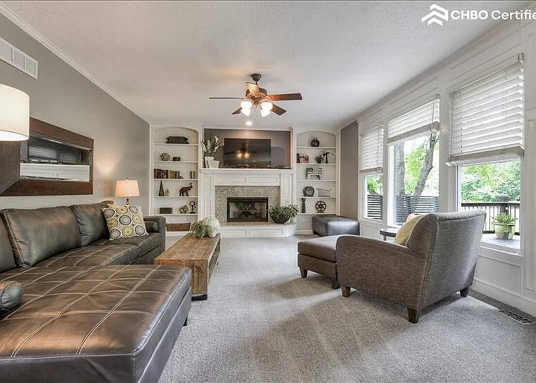 13117 Woodward St — Photo 4