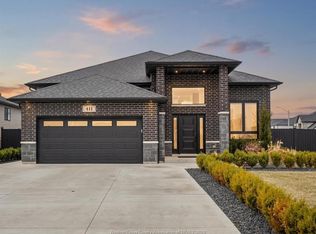 411 Thompson Ave, Amherstburg, ON N9V 0G8