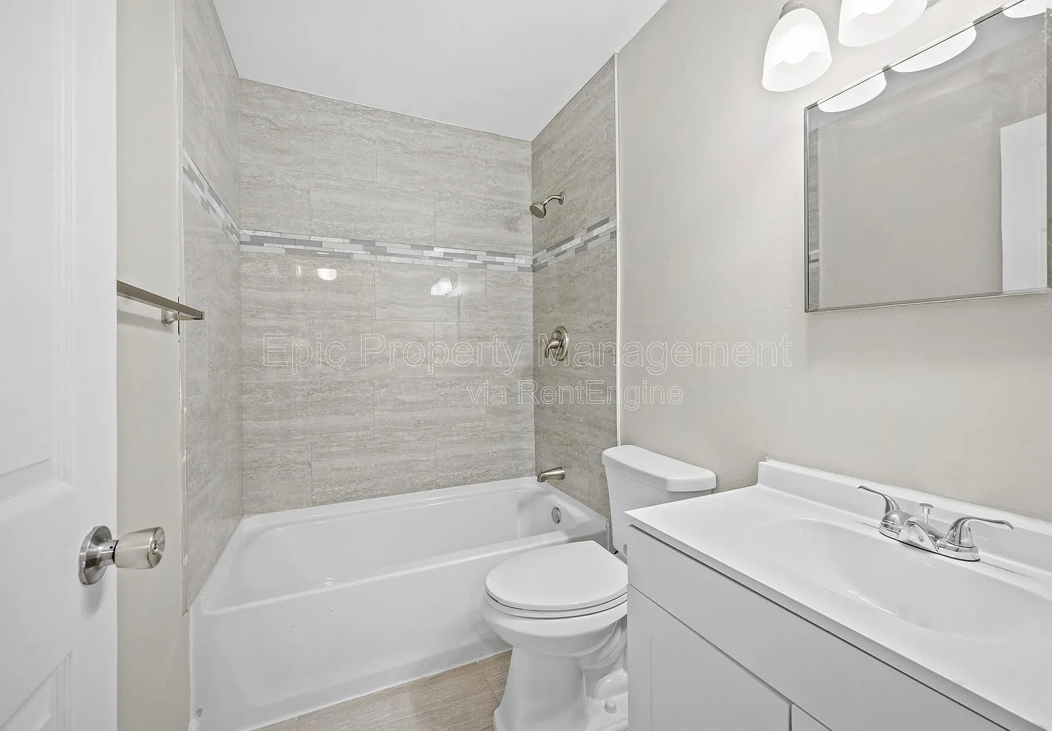 3 bed, 1.0 bath, $1,695 — Photo 4