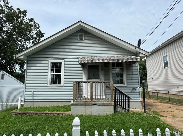 9705 Perrin Ave, Saint Louis, MO 63125