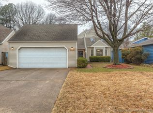 10010 S Maplewood Ave, Tulsa, OK 74137