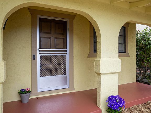 3rd image of 965 Hacienda Circle
