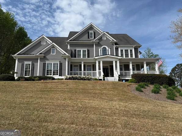 990 Chateau Forest Rd, Hoschton, GA 30548