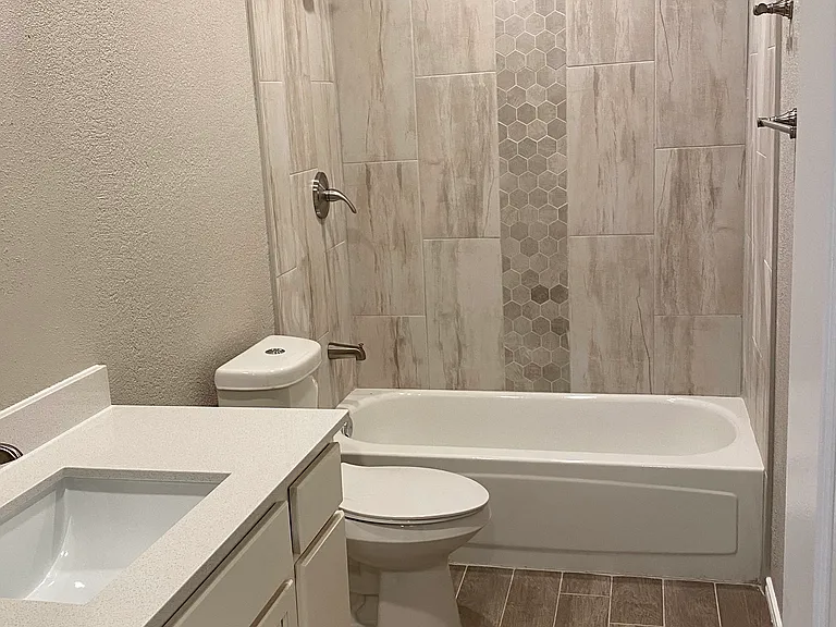 3924 Denham Way — Photo 11