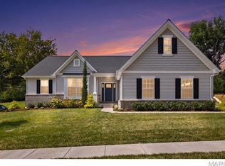 545 Long Acres Ln, Saint Louis, MO 63132