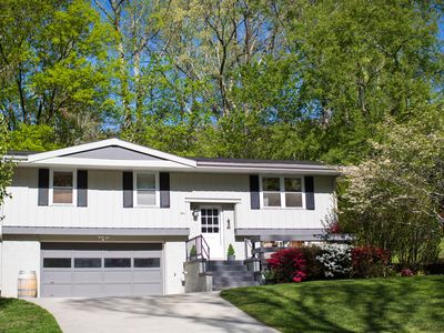 4 Waters Rd, Asheville, NC, 28805