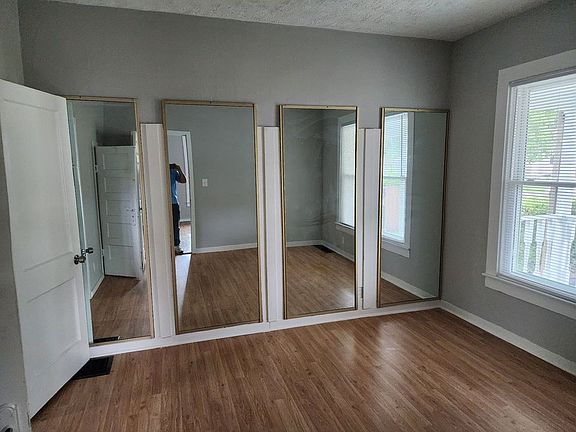 5th image of 1415 W 32nd St