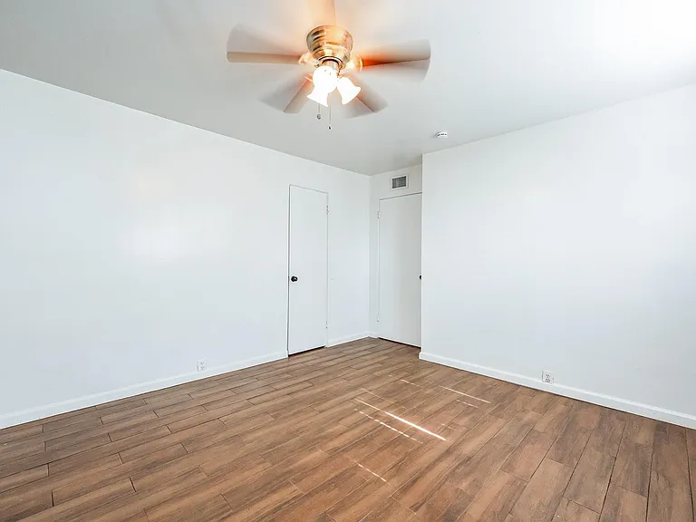 7510 Shadyvilla Ln #17 — Photo 12