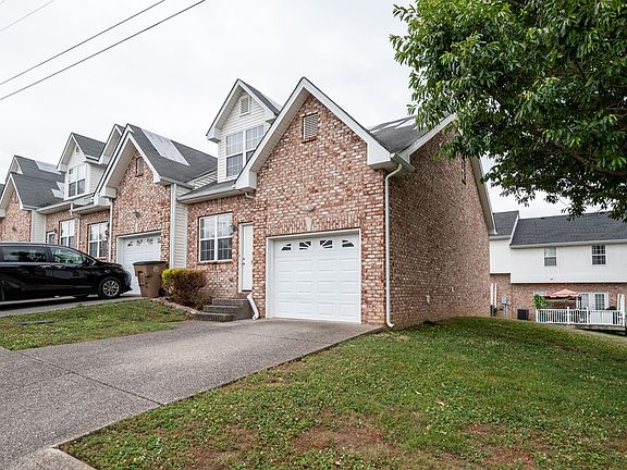 2nd image of 715 Spence Enclave Ln