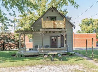 2526 4th Ave, Moline, IL 61265