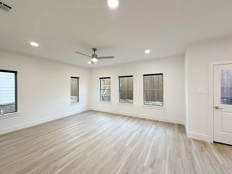 128 Pinkie Holmes Dr — Photo 6
