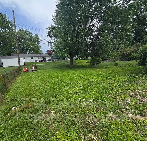 2564 Maybury Rd — Photo 23