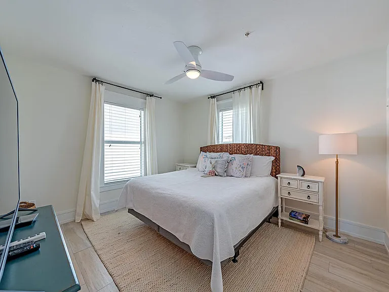 27506 Hickory Blvd — Photo 15