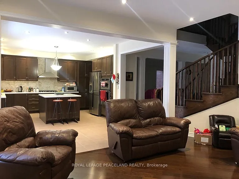 11 Mowder Dr — Photo 8