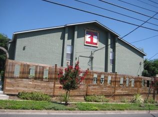 2710 S 1st St APT 105, Austin, TX 78704