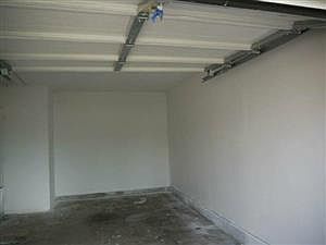4th image of 3209 Garden Dr