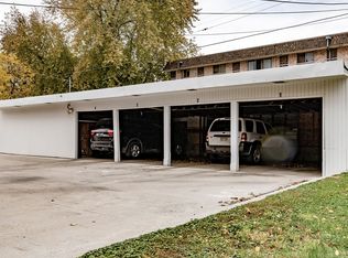 4624 Davenport St #4, Omaha, NE 68132