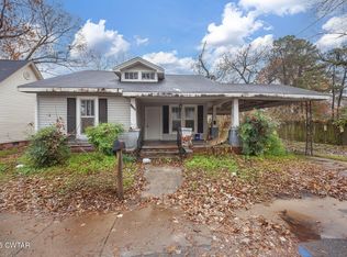 704 N 17th Ave, Humboldt, TN 38343