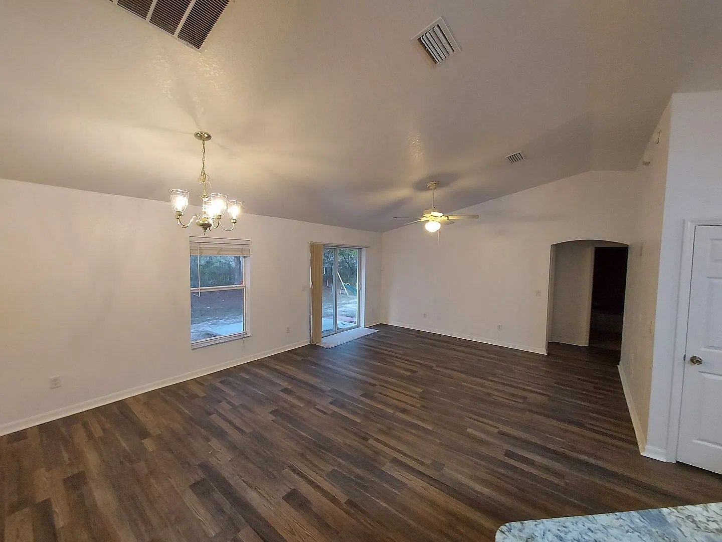 8151 SW 128 LOOP — Photo 4