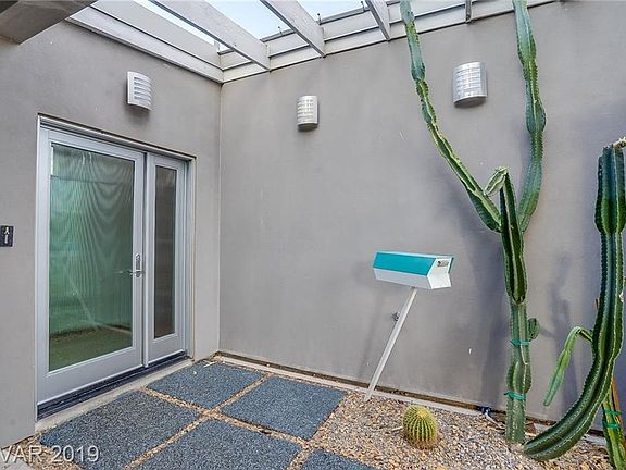 3rd image of 3546 Pueblo Way