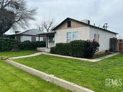 2111 Carrere St, Bakersfield, CA, 93308