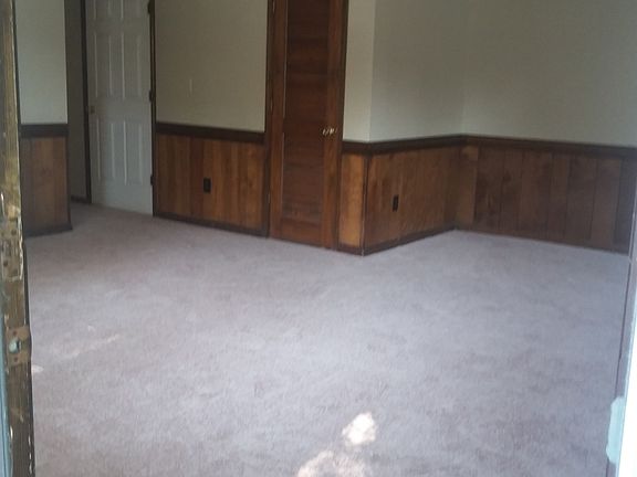 3rd image of 422 San Roman Dr