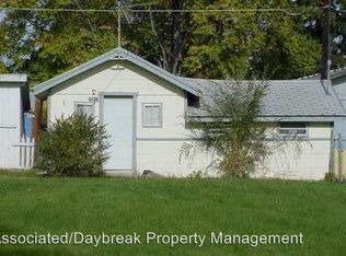 1317 W Lincoln Ave, Yakima, WA
