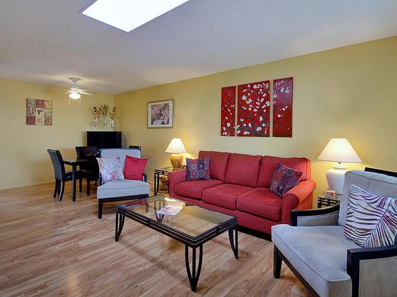 5th image of 10561 W Coggins Dr
