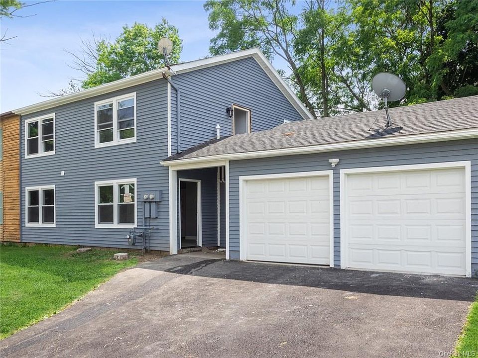 1st image of 35 Williamsburg Dr