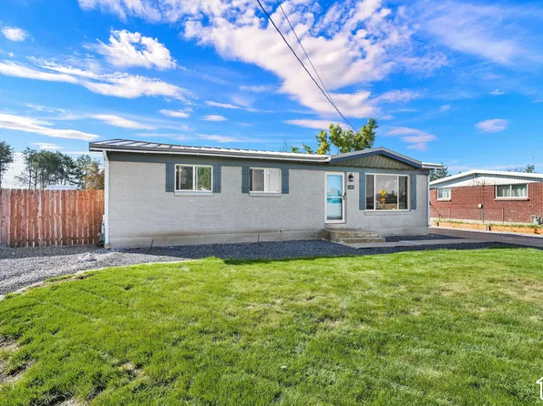 2969 W 1300 N, Clinton, UT 84015