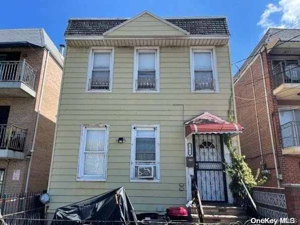 57-65 73rd Place, Maspeth, NY 11378