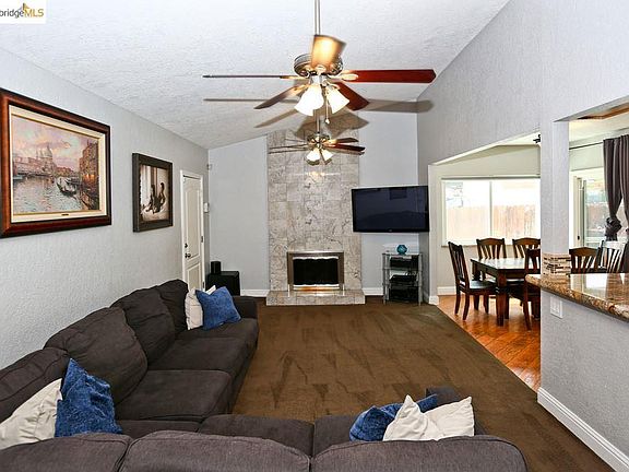 5th image of 3365 Hacienda Way