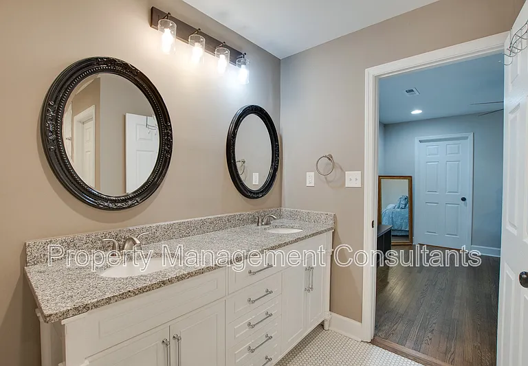 805 Rison Ave NE — Photo 35