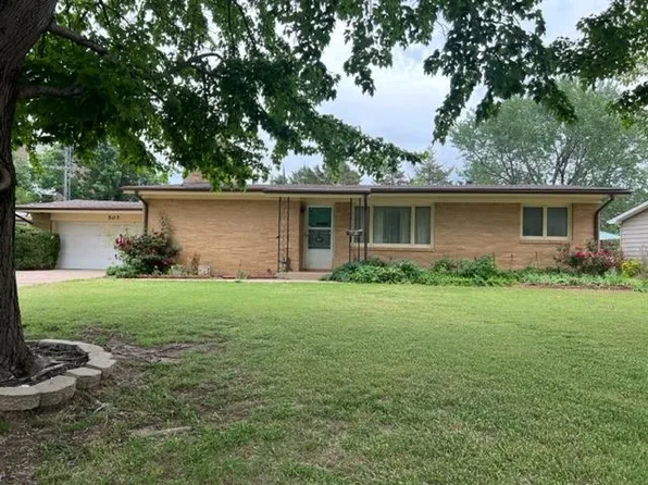 507 N High Dr, Wellington, KS 67152