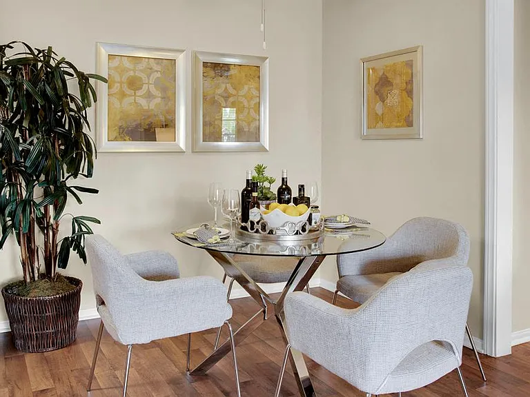 Sunbow Villas — Photo 6
