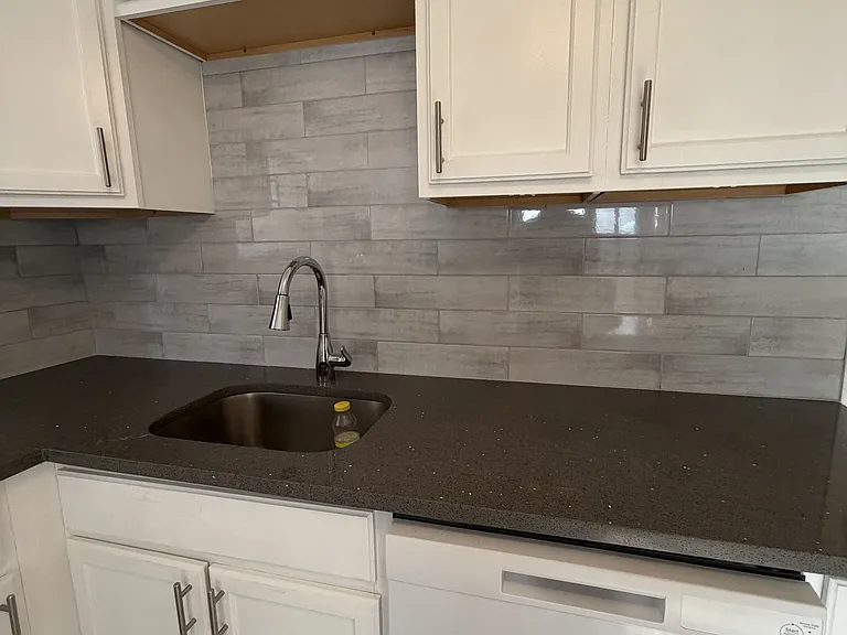 6123 N Meade Ave #G — Photo 5