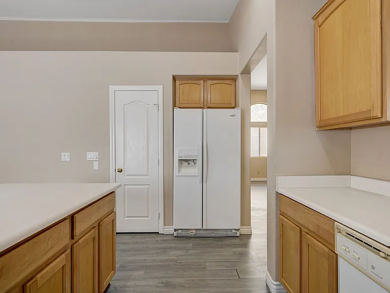 527 Braided River Ave — Photo 15