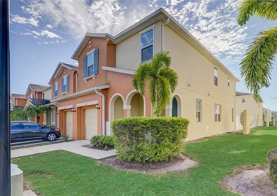 1st image of 5126 ADELAIDE DRIVE