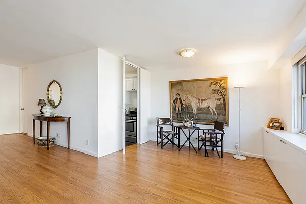 Rented by Compass | media 3