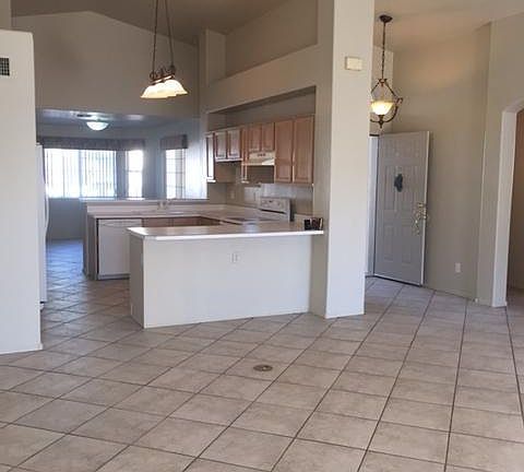 5th image of 3631 W Arrowwood Pl