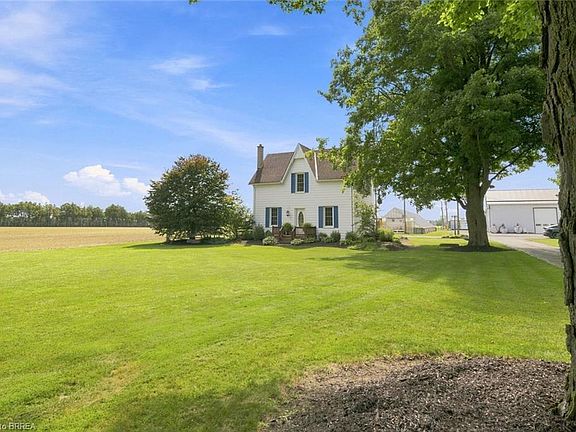 2nd image of 300 Windham Ln #7