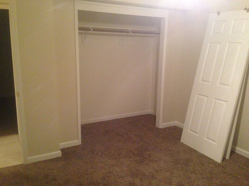 2nd image of 3207 Cardinal Ave