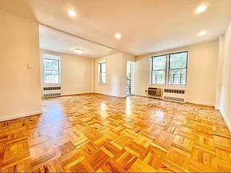 Rented by Century 21 Premier 