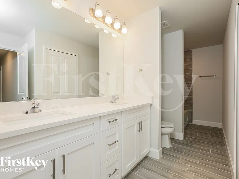6148 Hellman Ave — Photo 14